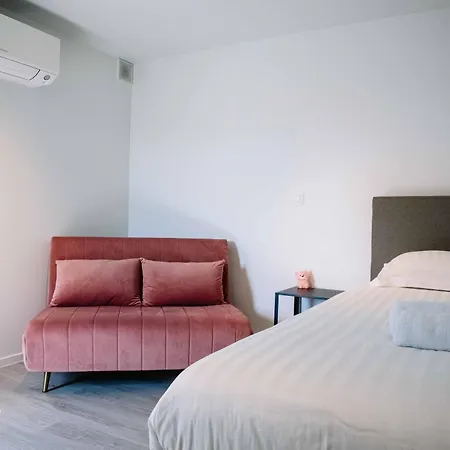 Nieuwe Vakantiewoning Met Tuin Dicht Bij *