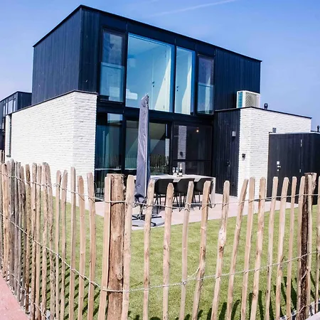 Holiday home Nieuwe Vakantiewoning Met Tuin Dicht Bij *