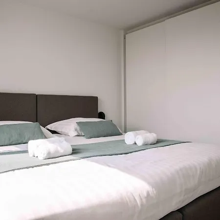 Dune - Nieuwe Vakantiewoning Met Tuin Dicht Bij *